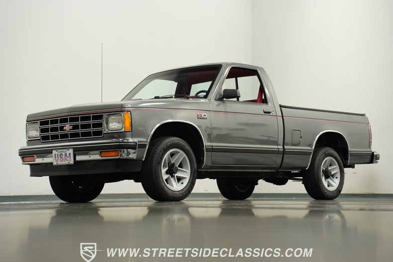 Chevrolet-S10-1988-Gray-Metallic-Red-18