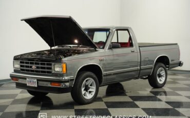 Chevrolet-S10-1988-Gray-Metallic-Red-28