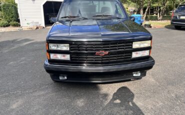 Chevrolet-SS-1990-1