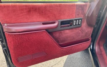 Chevrolet-SS-1990-11