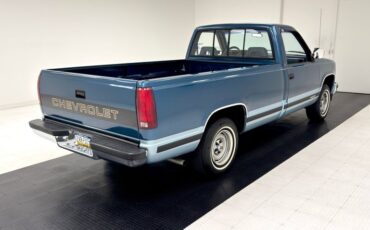 Chevrolet-Scottsdale-1992-Medium-Blue-Metallic-Blue-12