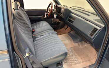 Chevrolet-Scottsdale-1992-Medium-Blue-Metallic-Blue-21