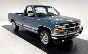 Chevrolet-Scottsdale-1992-Medium-Blue-Metallic-Blue-42