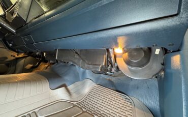 Chevrolet-Scottsdale-1992-Medium-Blue-Metallic-Blue-8
