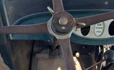 Chevrolet-Sedan-1928-Blue-7