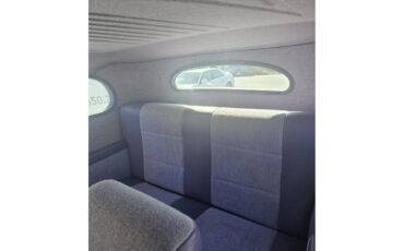 Chevrolet-Sedan-1934-Mercedes-White-2-tone-ld-Purple-19