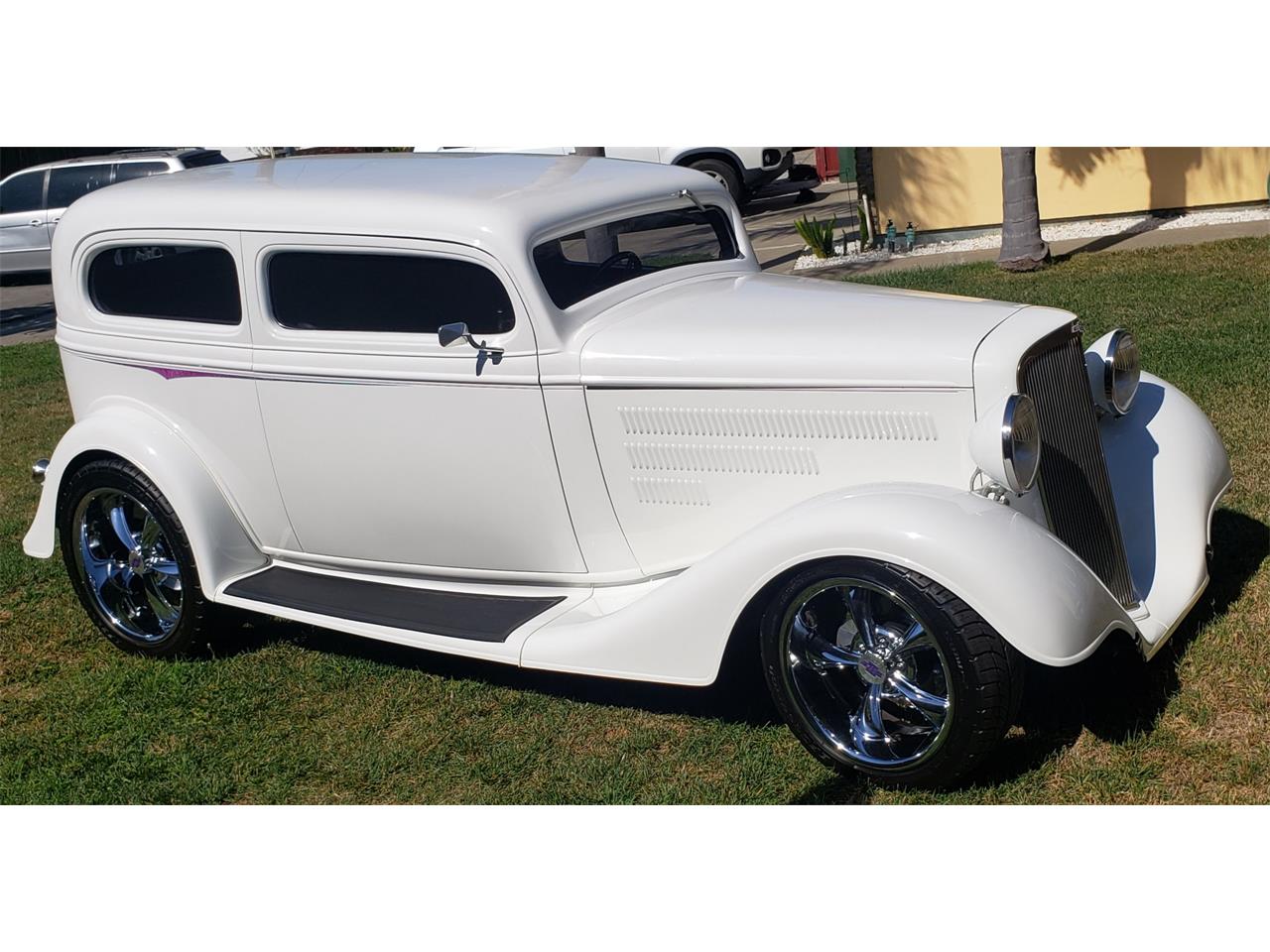 Chevrolet-Sedan-1934-Mercedes-White-2-tone-ld-Purple-7