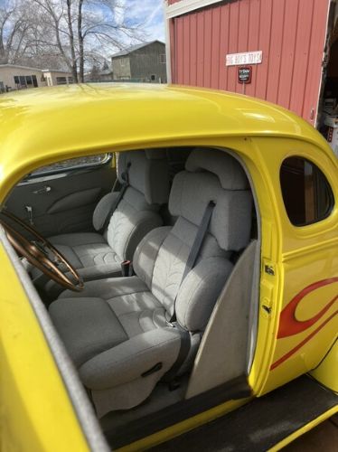 Chevrolet-Sedan-1937-7