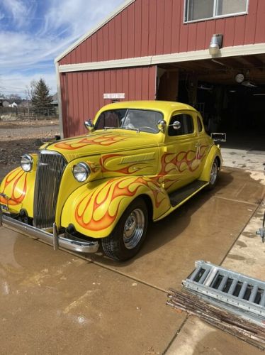 Chevrolet-Sedan-1937-9