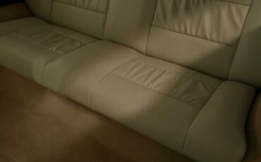 Chevrolet-Sedan-1937-Magenta-MagentaBeige-Leathe-13