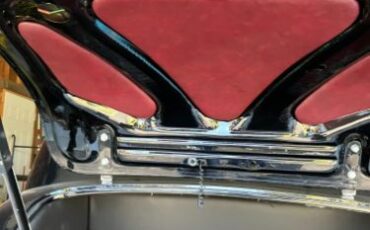 Chevrolet-Sedan-1939-Black-BlackMaroon-16