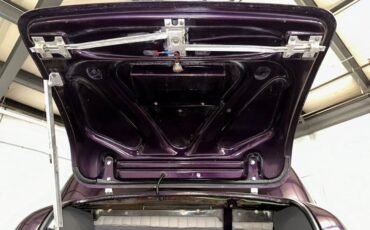Chevrolet-Sedan-1939-Purple-Gray-46