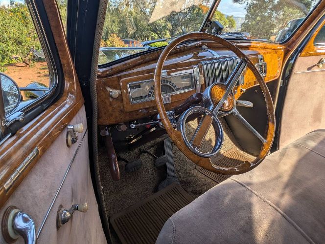 Chevrolet-Sedan-1940-17