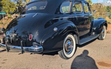 Chevrolet-Sedan-1940-9