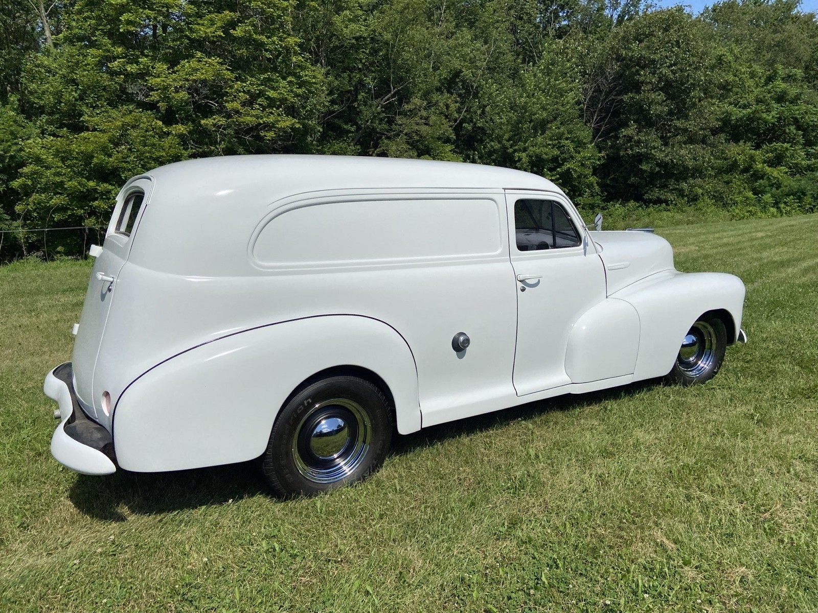 Chevrolet-Sedan-Delivery-1947-Sedan-6