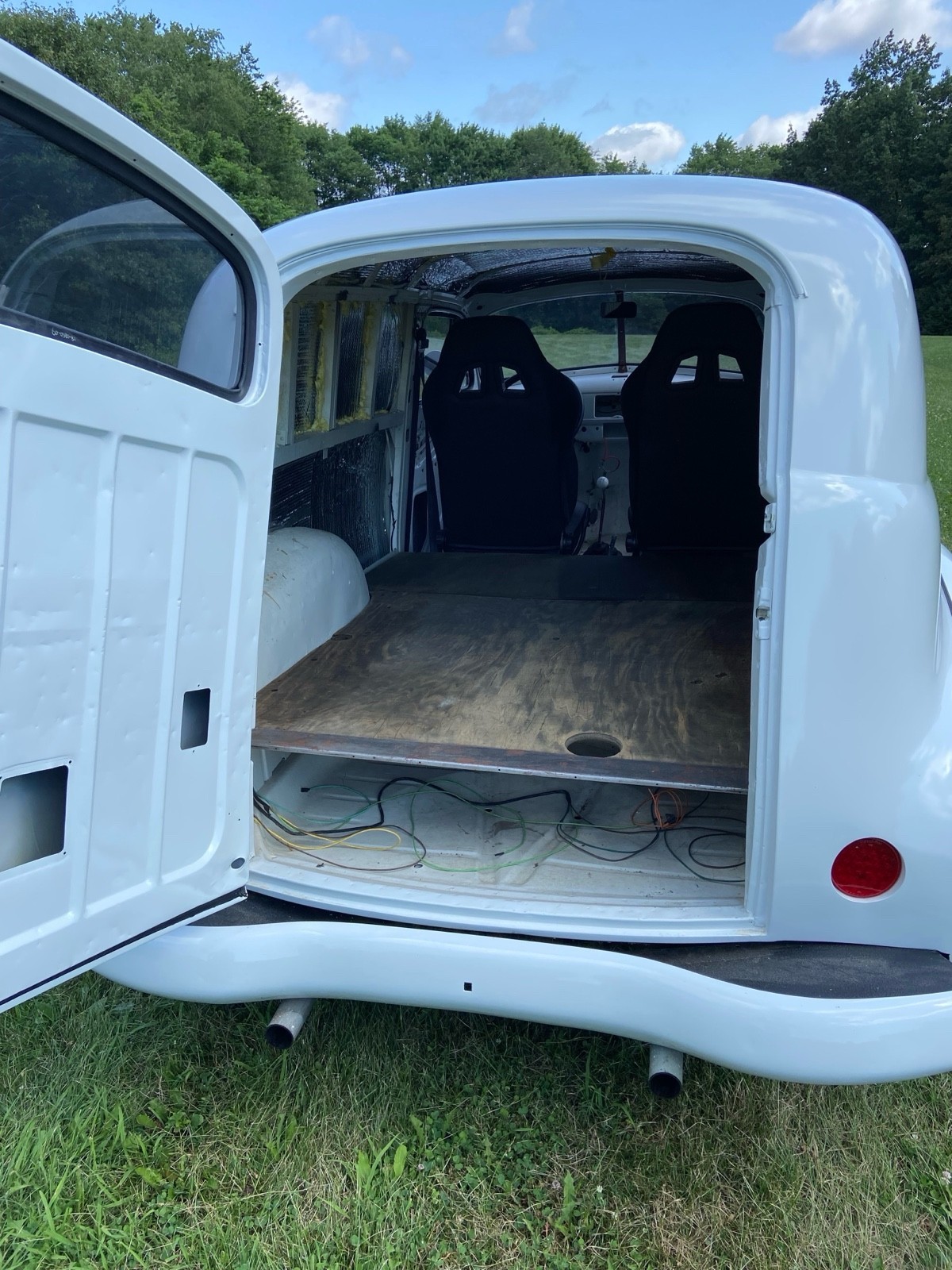 Chevrolet-Sedan-Delivery-1947-Sedan-7
