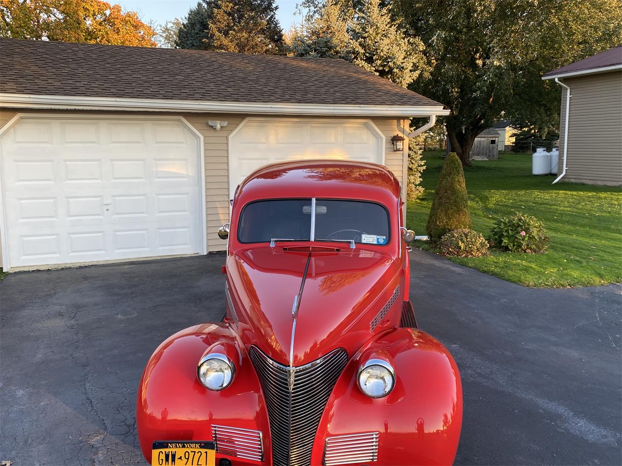 Chevrolet-Sedan-delivery-1939-Red-Red-gray-black-9