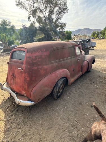 Chevrolet-Sedan-delivery-1947-Red-18