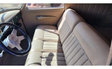 Chevrolet-Sedan-delivery-1950-Green-Tan-7
