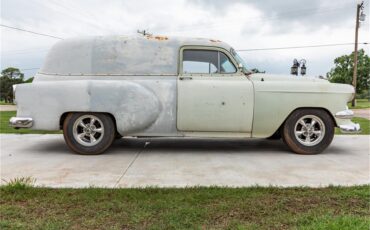 Chevrolet-Sedan-delivery-1954-Primered-patina-Black-7