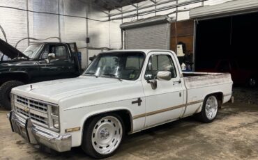 Chevrolet-Silverado-1500-1986-1