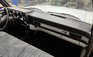 Chevrolet-Silverado-1500-1986-22