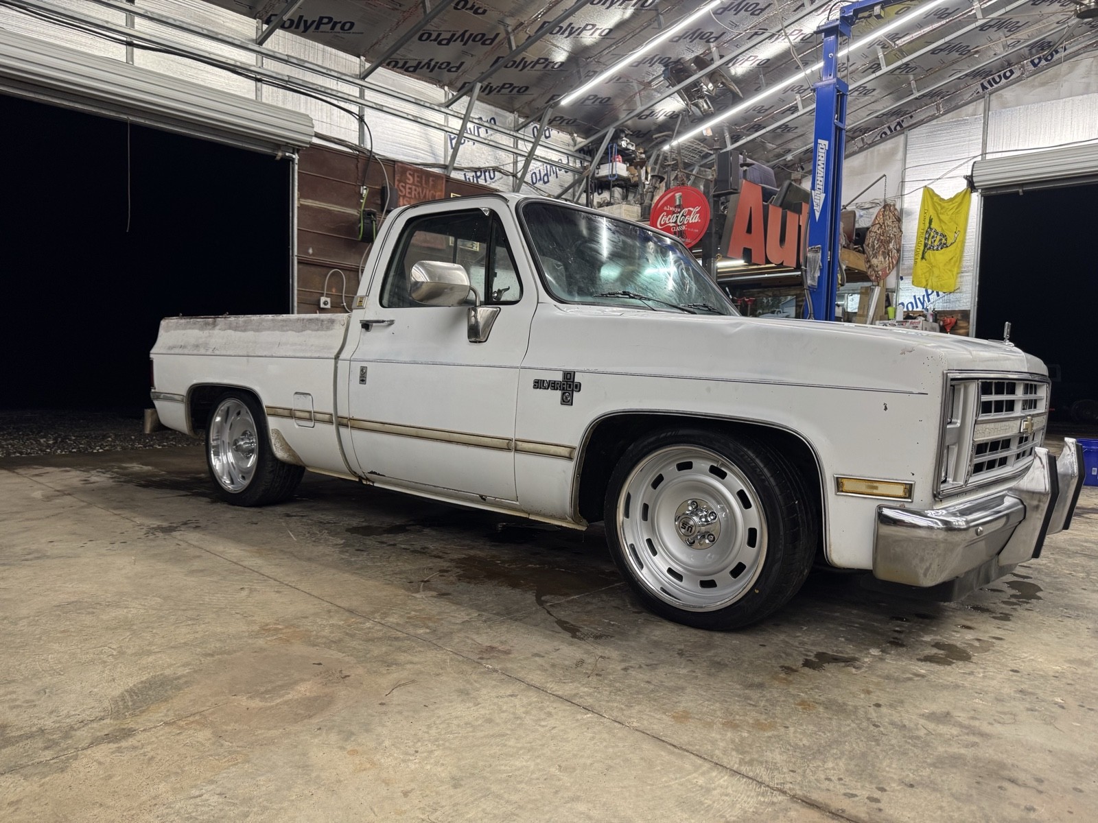 Chevrolet-Silverado-1500-1986-7
