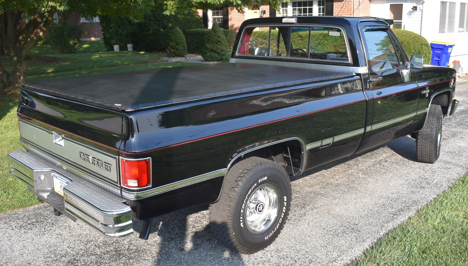 Chevrolet-Silverado-1500-1987-Standard-Cab-Pickup-10