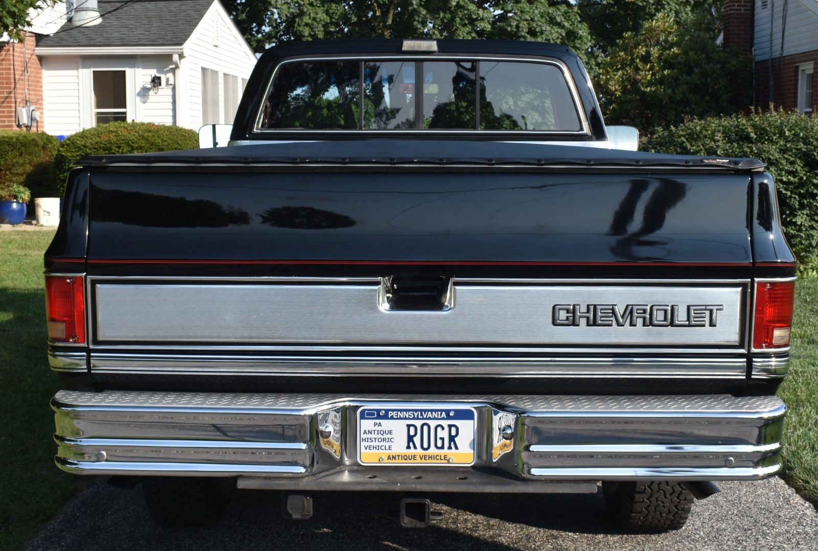Chevrolet-Silverado-1500-1987-Standard-Cab-Pickup-13