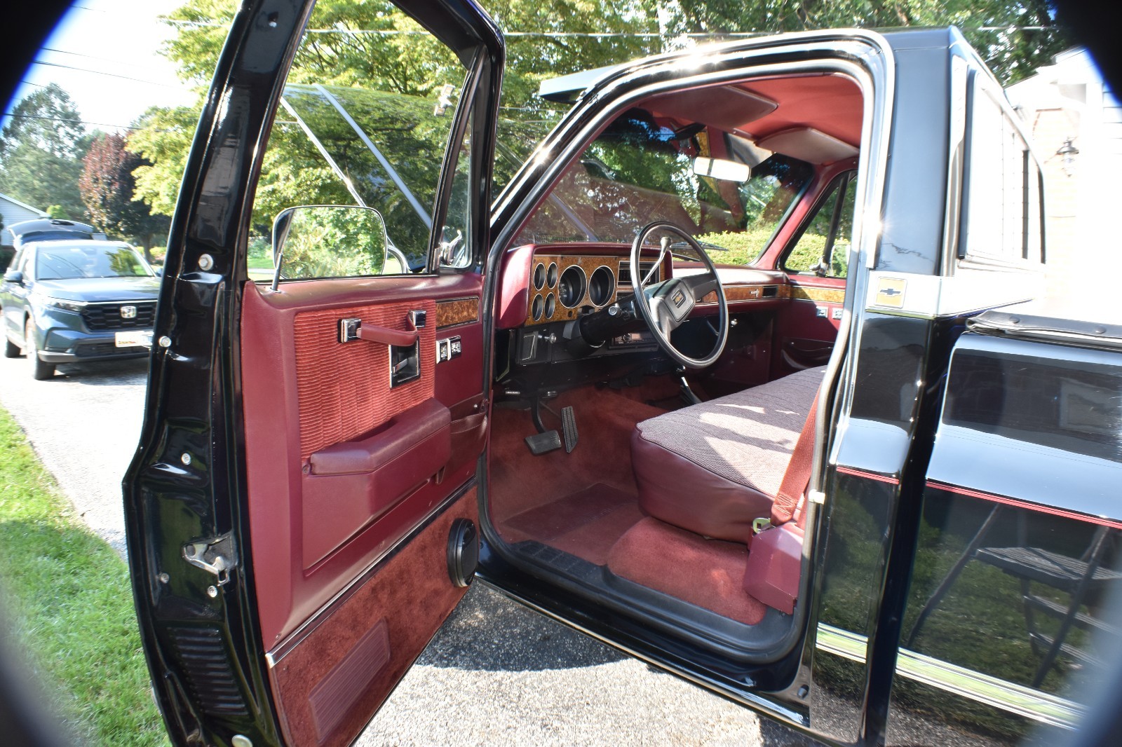 Chevrolet-Silverado-1500-1987-Standard-Cab-Pickup-19