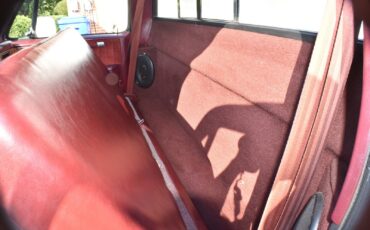 Chevrolet-Silverado-1500-1987-Standard-Cab-Pickup-24