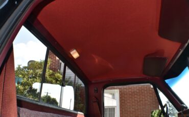 Chevrolet-Silverado-1500-1987-Standard-Cab-Pickup-29