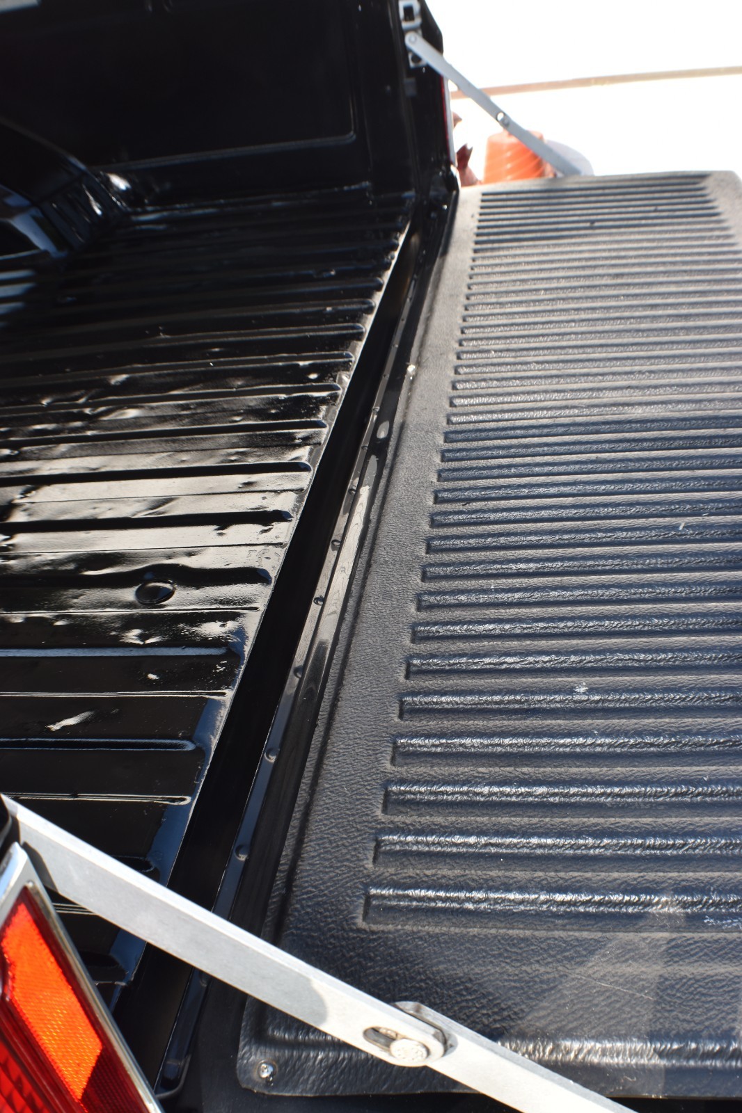 Chevrolet-Silverado-1500-1987-Standard-Cab-Pickup-32