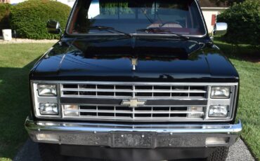 Chevrolet-Silverado-1500-1987-Standard-Cab-Pickup-5