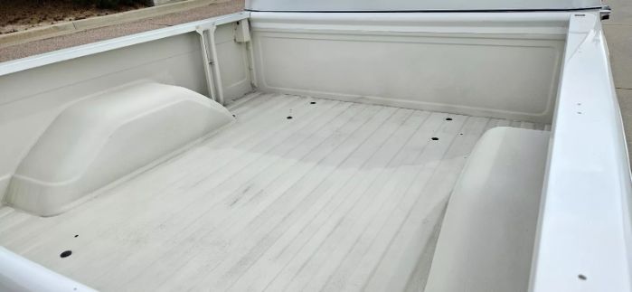 Chevrolet-Silverado-1978-White-7