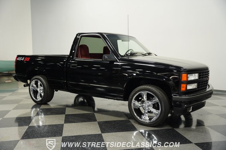 Chevrolet-Silverado-1990-Onyx-Black-Dark-Red-17