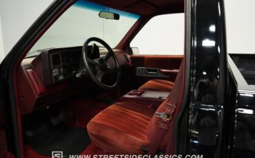 Chevrolet-Silverado-1990-Onyx-Black-Dark-Red-2
