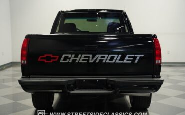 Chevrolet-Silverado-1990-Onyx-Black-Dark-Red-25