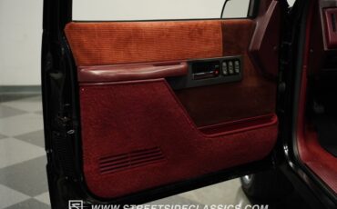 Chevrolet-Silverado-1990-Onyx-Black-Dark-Red-34