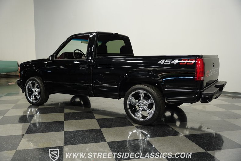 Chevrolet-Silverado-1990-Onyx-Black-Dark-Red-5