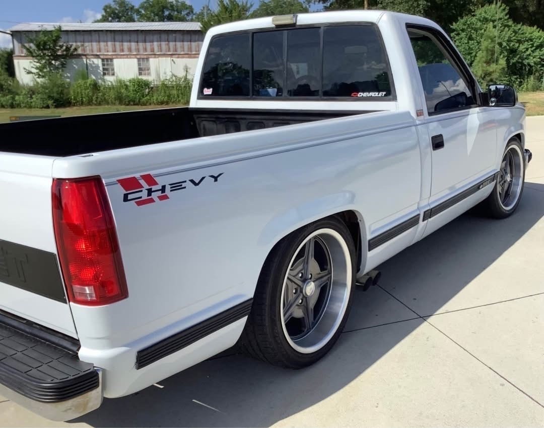 Chevrolet-Silverado-1993-11