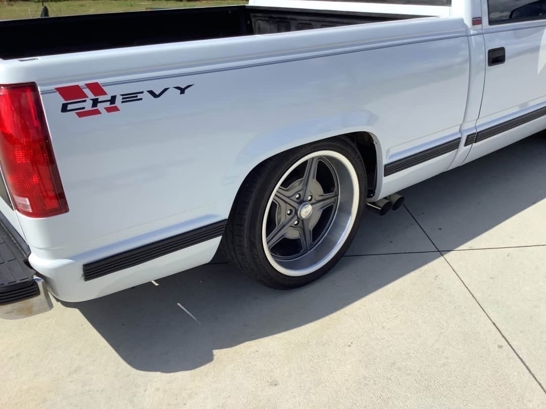 Chevrolet-Silverado-1993-12