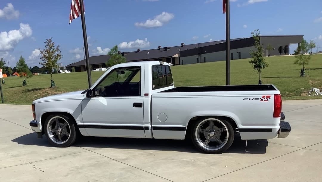 Chevrolet-Silverado-1993-3
