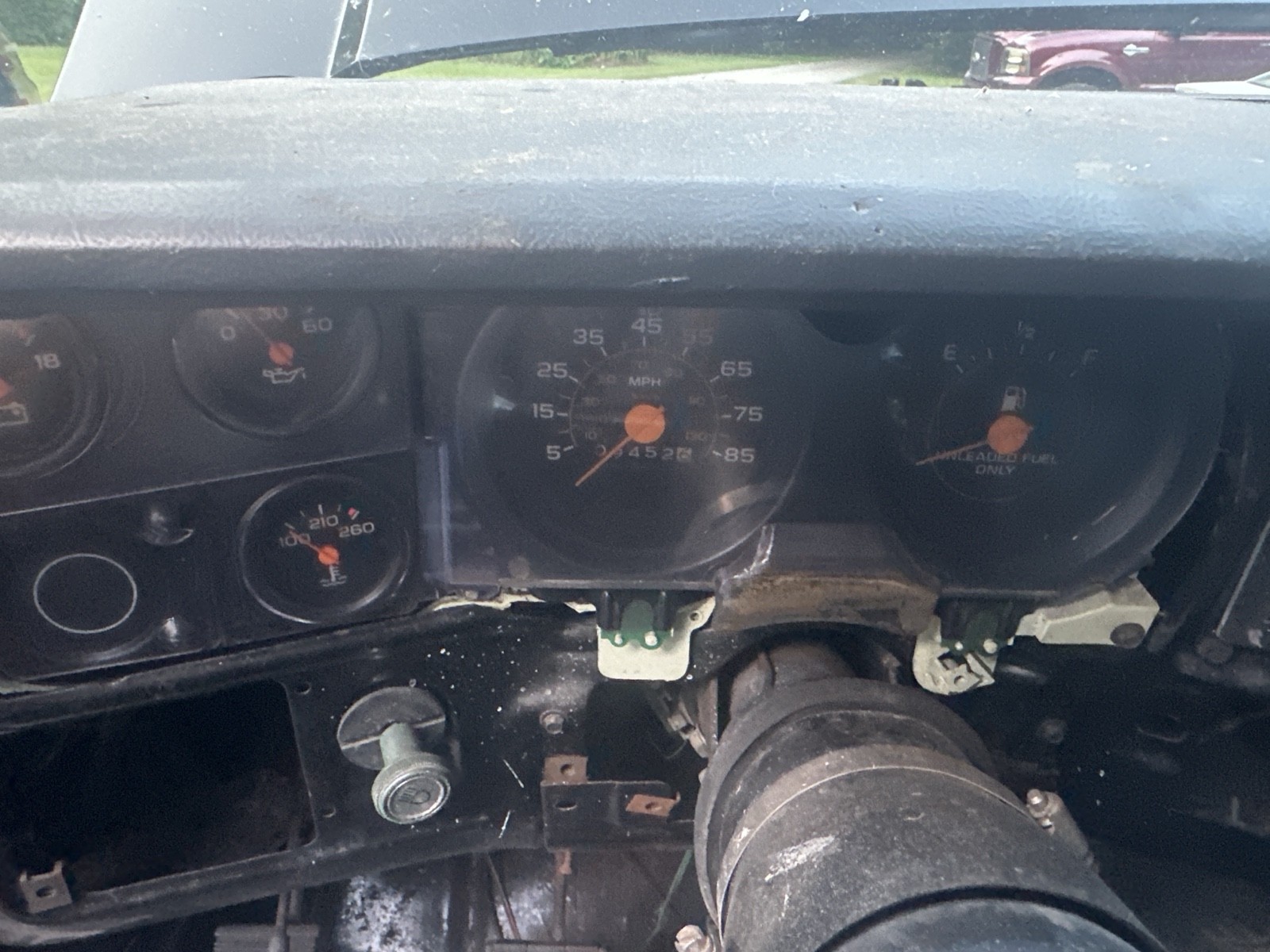 Chevrolet-Silverado-2500-1985-15