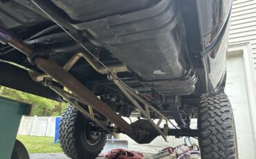 Chevrolet-Silverado-2500-1985-22