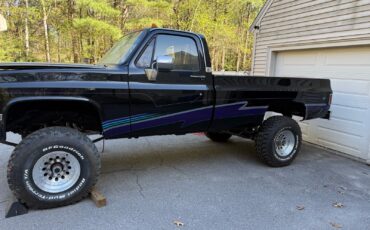Chevrolet-Silverado-2500-1985-5