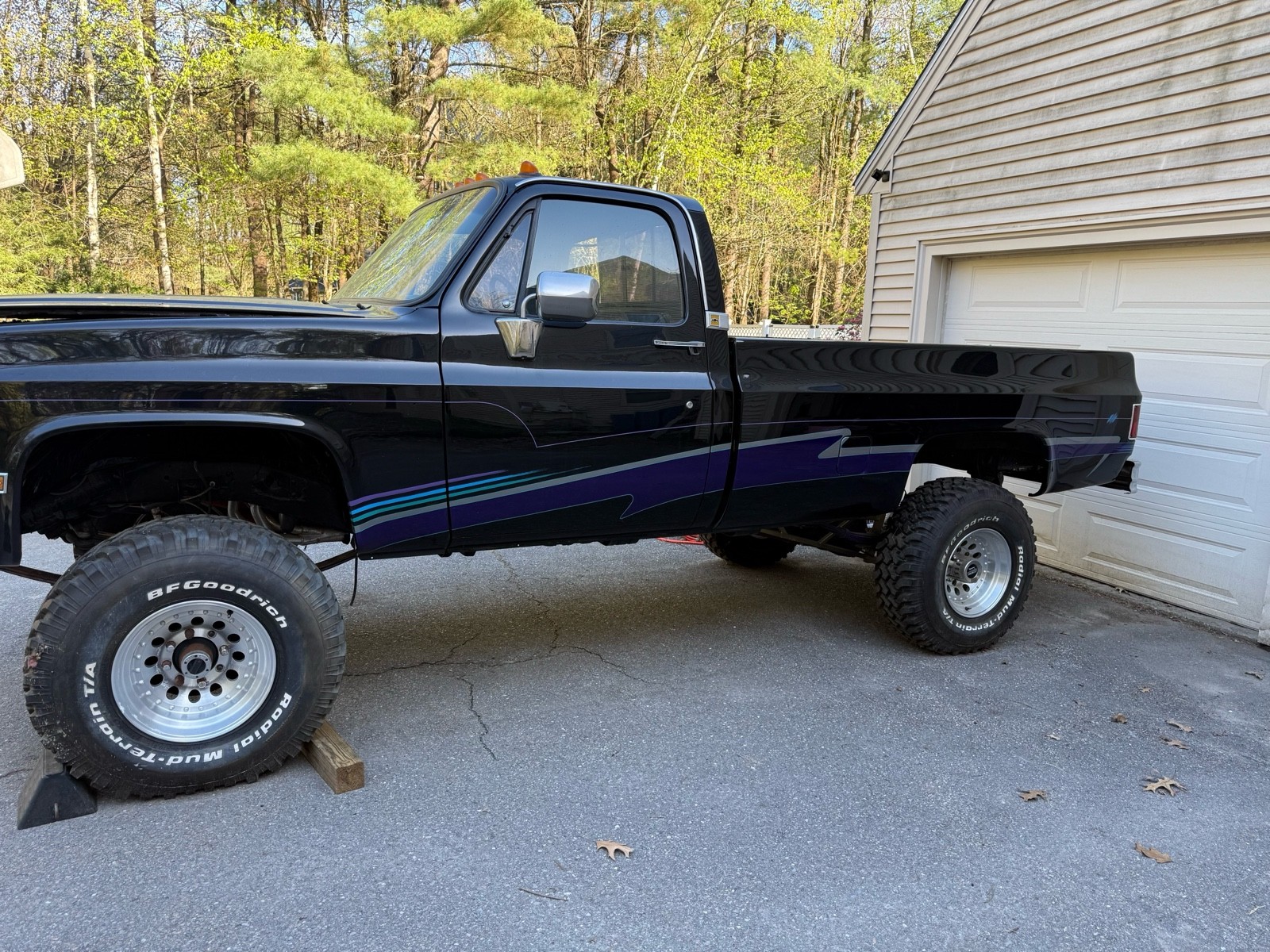 Chevrolet-Silverado-2500-1985-5