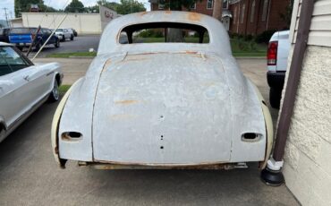 Chevrolet-Special-Deluxe-1941-Coupe-2
