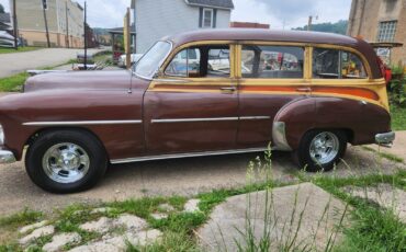 Chevrolet-Special-Deluxe-1952-Wagon-2