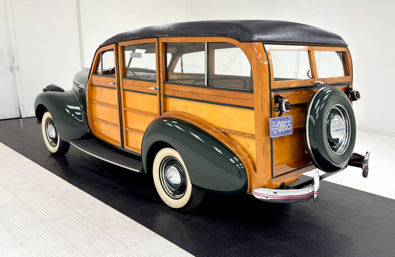 Chevrolet-Special-deluxe-1940-Ridge-Green-Metallic-Black-1